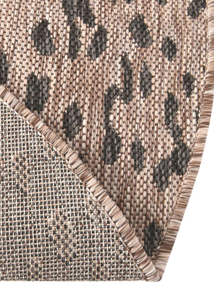 7' 10 x 7' 10 Easy-Clean Safari Indoor / Outdoor Round Rug