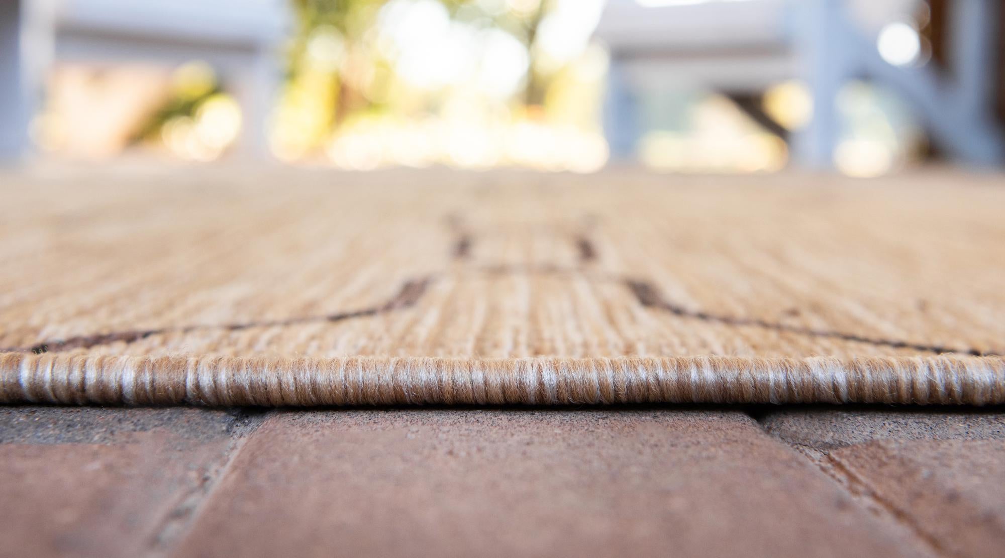 4' x 4' Easy-Clean Trellis Indoor / Outdoor Round Rug