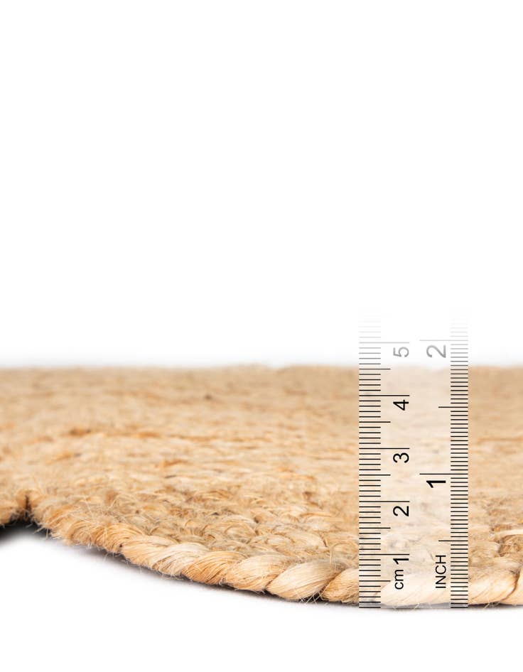 Detail image of 4' 1 x 4' 1 Hand Woven Scallop Braided Jute Round Rug