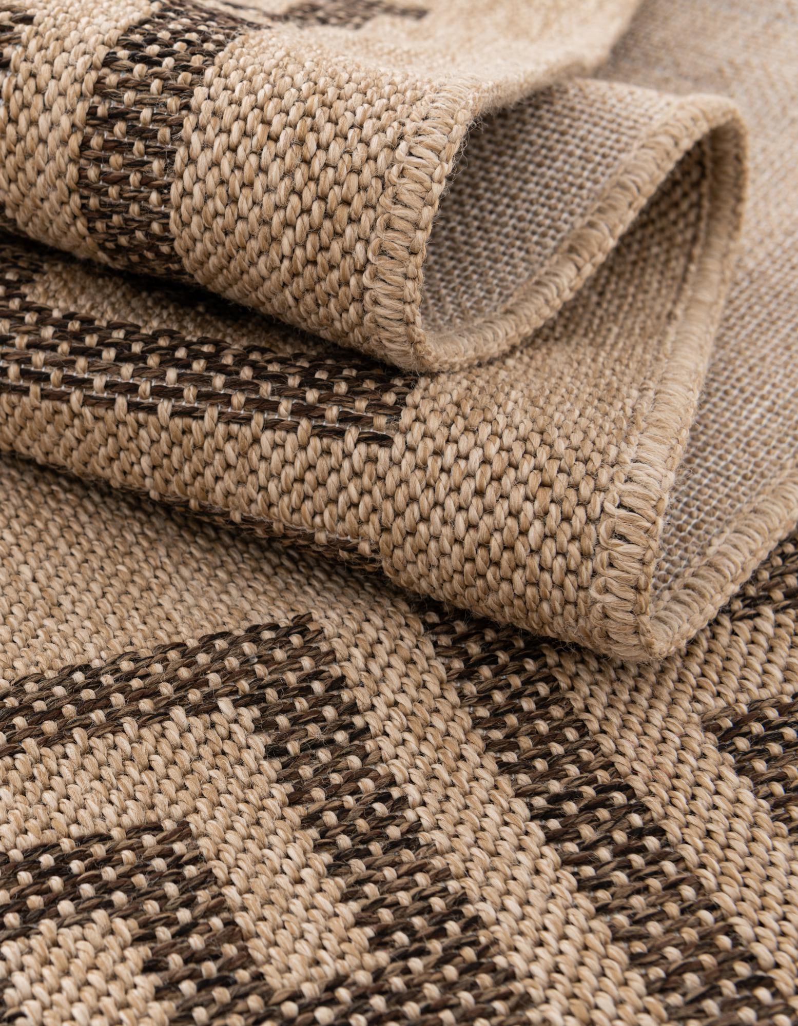 2' 9 x 12' Dunes Runner Rug