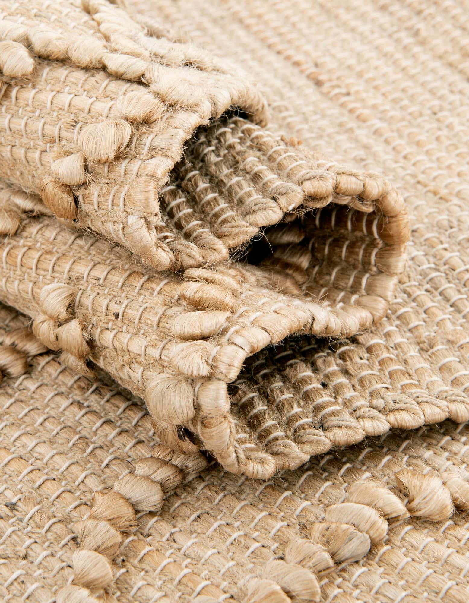 2' 7 x 9' 10 Hand Woven Larsa Jute Runner Rug