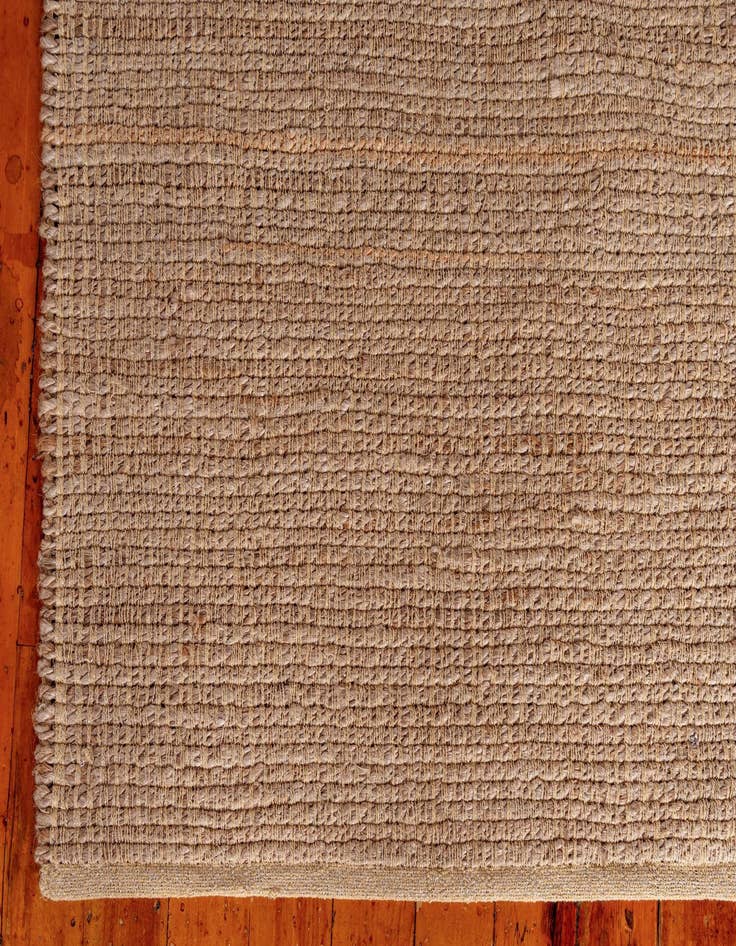 Detail image of 2' 6 x 6'  Hand Woven Metallic Jute Runner Rug