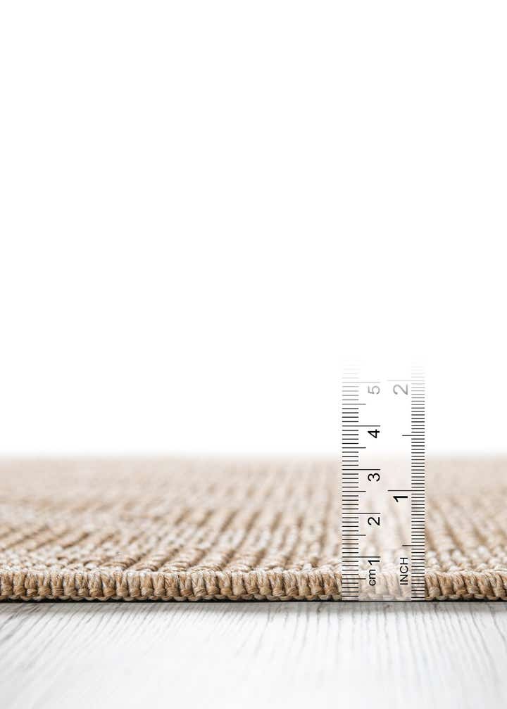 2' x 6' 1 Easy-Clean Trellis Indoor / Outdoor Runner Rug