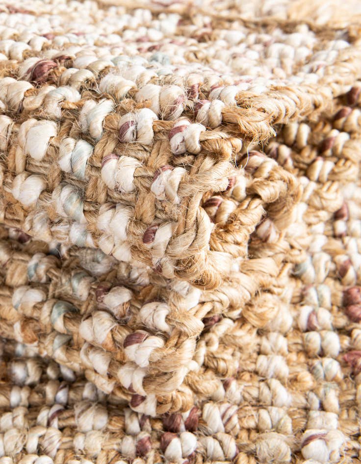 Detail image of 7' 10 x 7' 10 Hand Woven Chunky Jute Square Rug