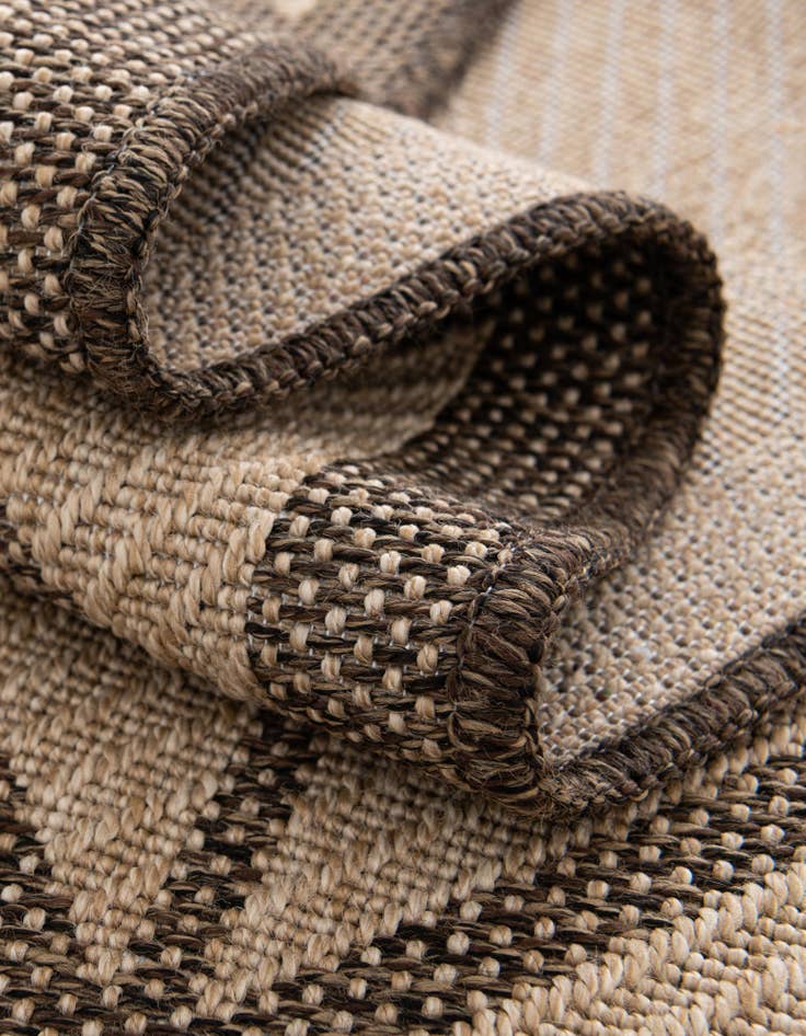 Detail image of 12' x 12' Dunes Square Rug