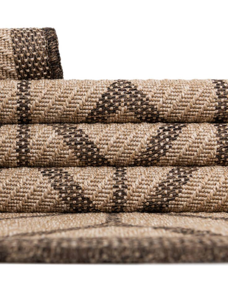 Detail image of 12' x 12' Dunes Square Rug