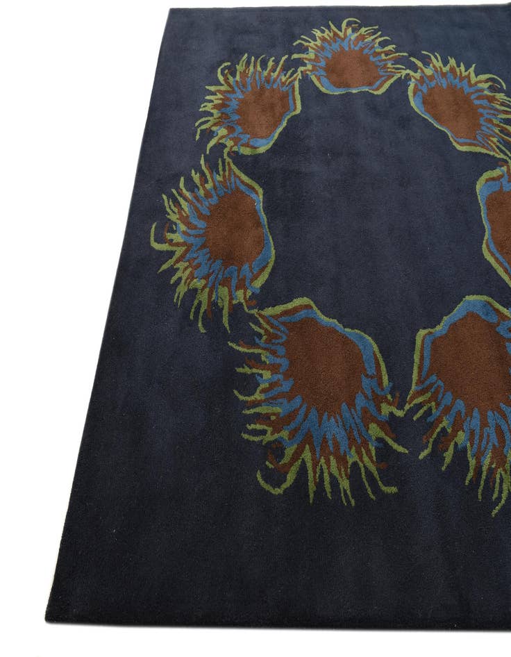 Detail image of 7' 5 x 7' 7 Luna Square Rug