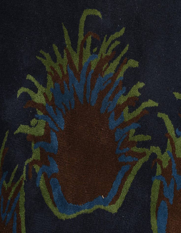 Detail image of 7' 5 x 7' 7 Luna Square Rug