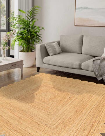 Natural Hand Woven Scallop Braided Jute Square Rug