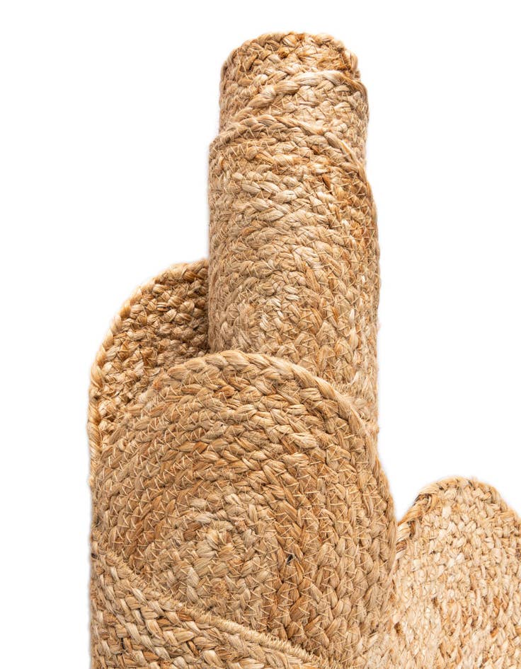 Detail image of 7' 10 x 7' 10  Hand Woven Scallop Braided Jute Square Rug