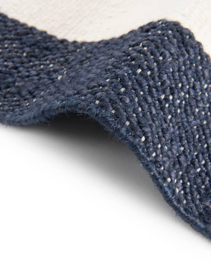 Detail image of 9' x 12' Hand Woven Jill Zarin Hamptons Rug