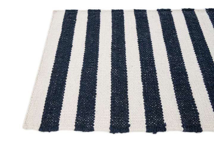 2' 2 x 3' 2 Hand Woven Palm Beach Jute Rug