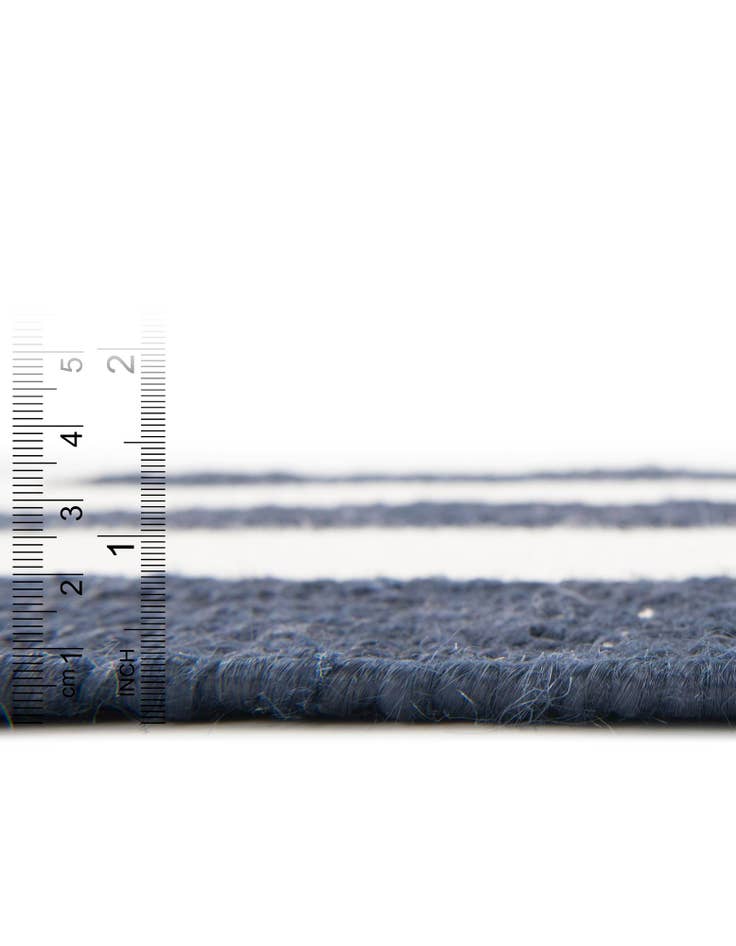 Detail image of 2' 7 x 10' Hand Woven Jill Zarin Hamptons Runner Rug