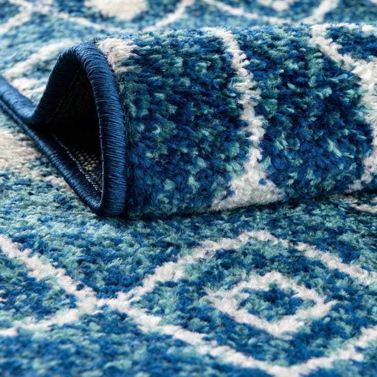 Detail image of 9' x 12' Moroccan Trellis Rug