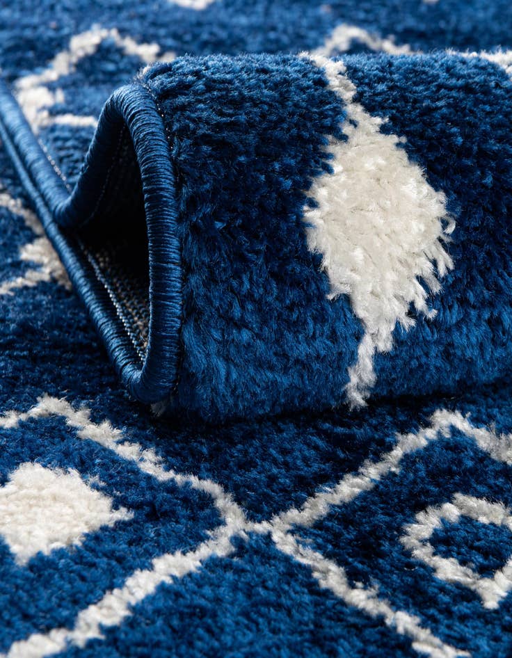 Detail image of 2' x 6' Moroccan Trellis Runner Rug
