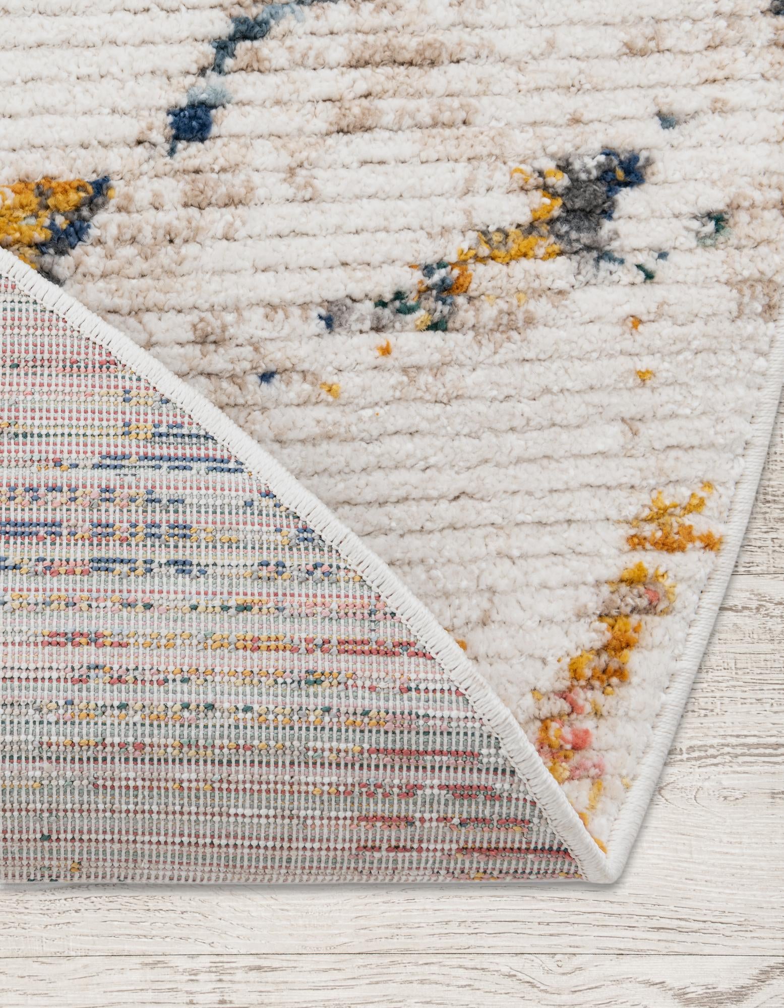 4' x 6' 3 Gemstone Oval Rug