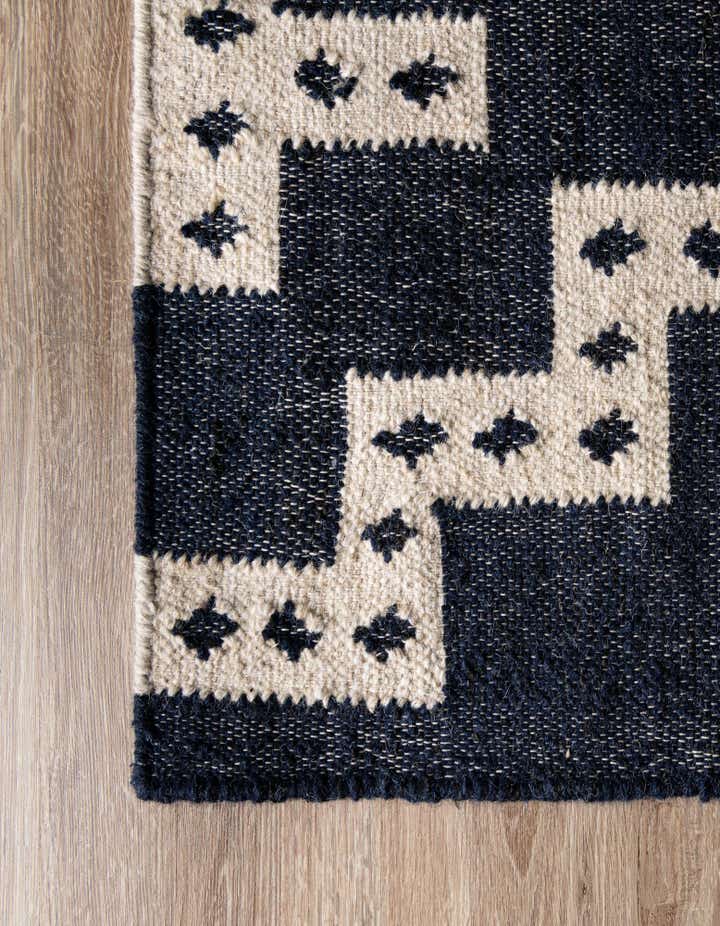 9' x 12' Hand Woven Kilim Wool Rug