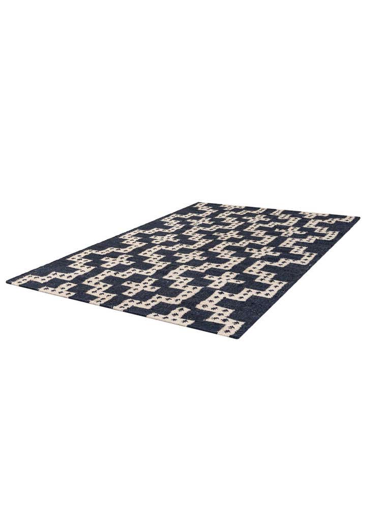 5' 1 x 8' Hand Woven Kilim Wool Rug