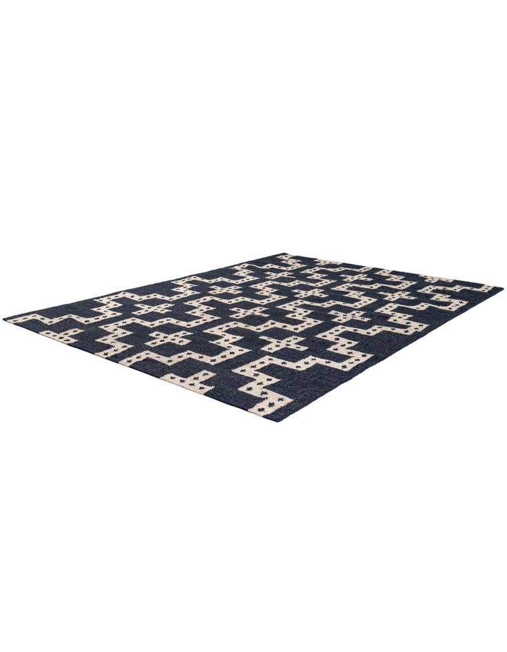 Detail image of 6' 1 x 9'  Hand Woven Kilim Wool Rug