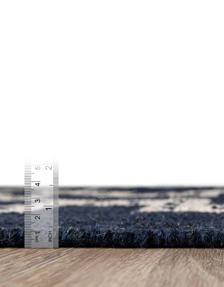 Detail image of 2' 7 x 12' Hand Woven Kilim Wool Runner Rug