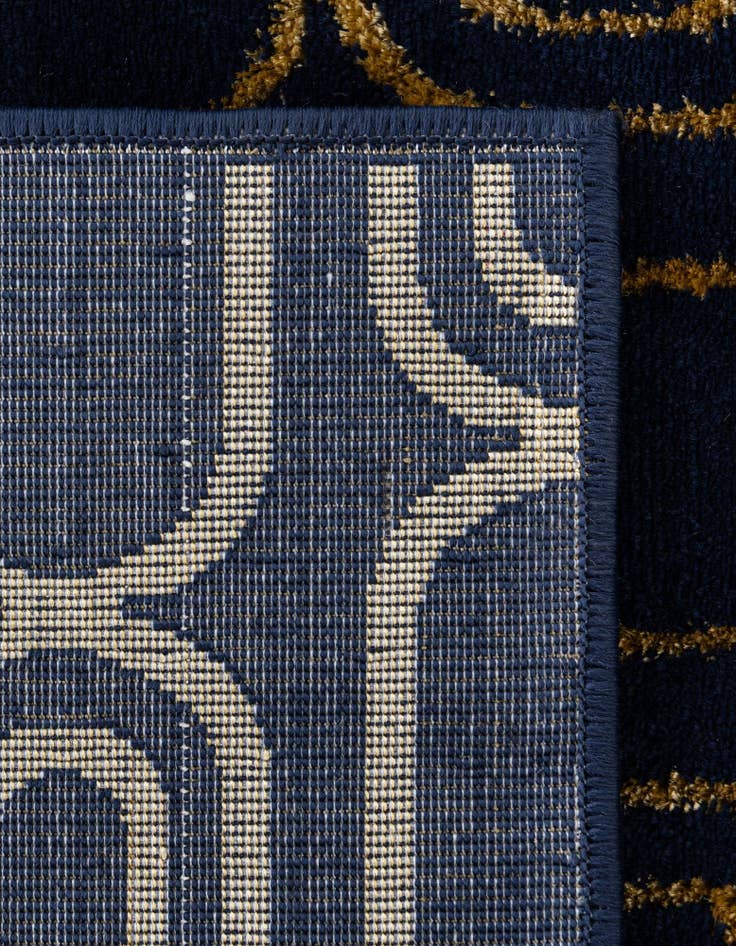 Detail image of 2' x 3' Vogue Geo Rug