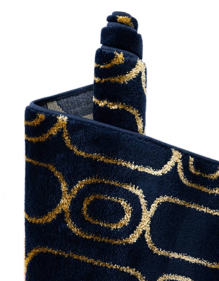 Detail image of 2' x 3' Vogue Geo Rug