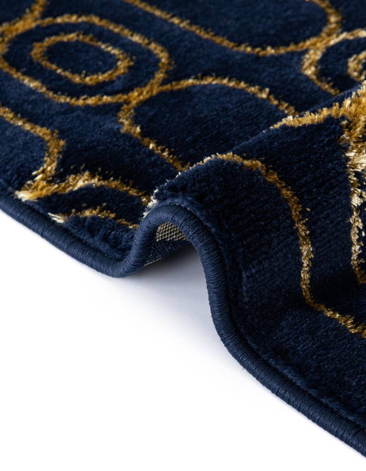 Detail image of 3' x 3' Vogue Geo Round Rug
