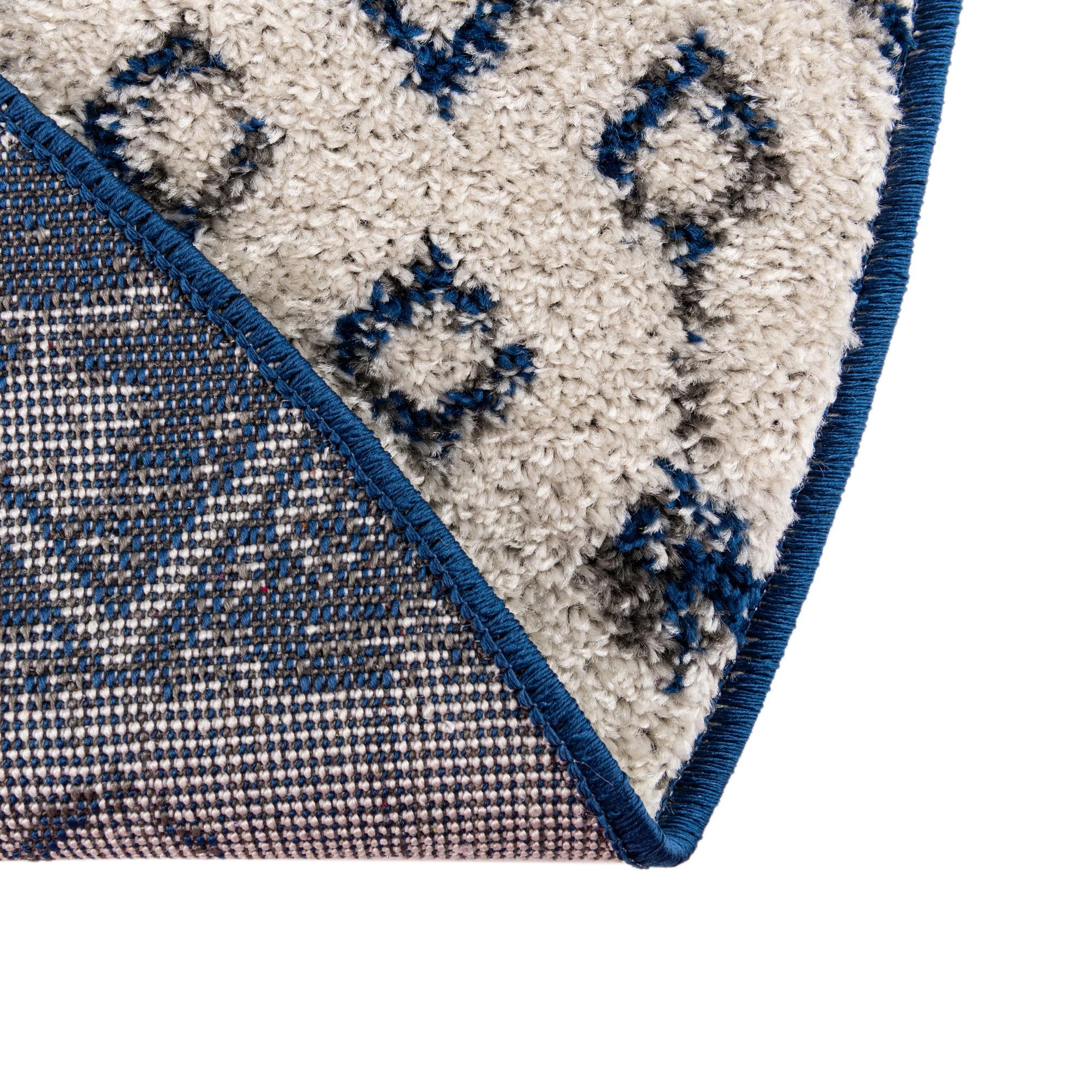 5' 3 x 8' Moroccan Trellis Oval Rug