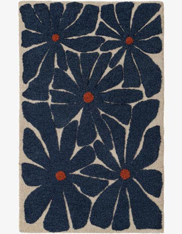 4' 1 x 6' 1 Handtufted Wool Rug