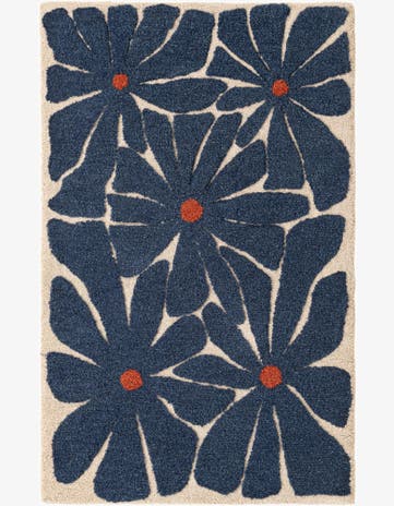 5' 1 x 8' Handtufted Wool Rug