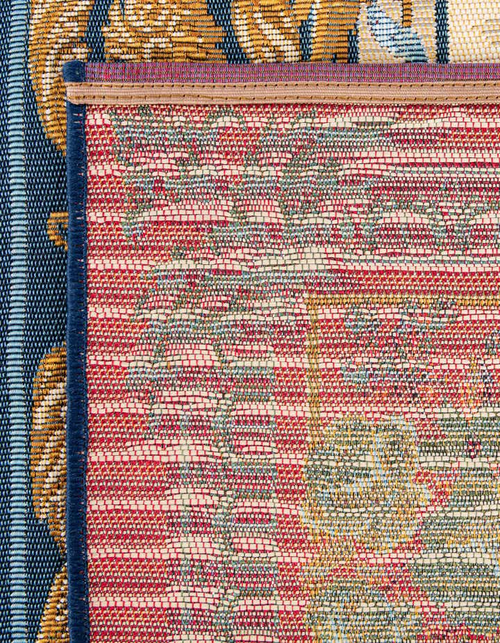 2' 7 x 12' Easy-Clean Traditional Indoor / Outdoor Runner Rug