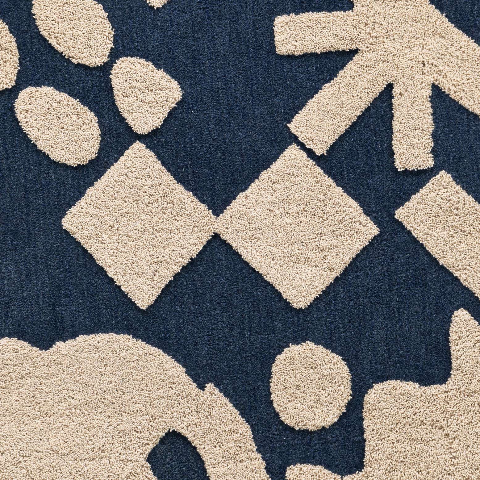 5' 1 x 5' 1 Handtufted Wool Square Rug