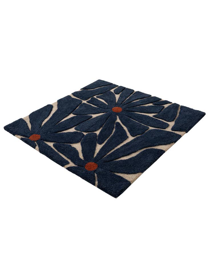 Detail image of 4' 1 x 4' 1 Handtufted Wool Square Rug