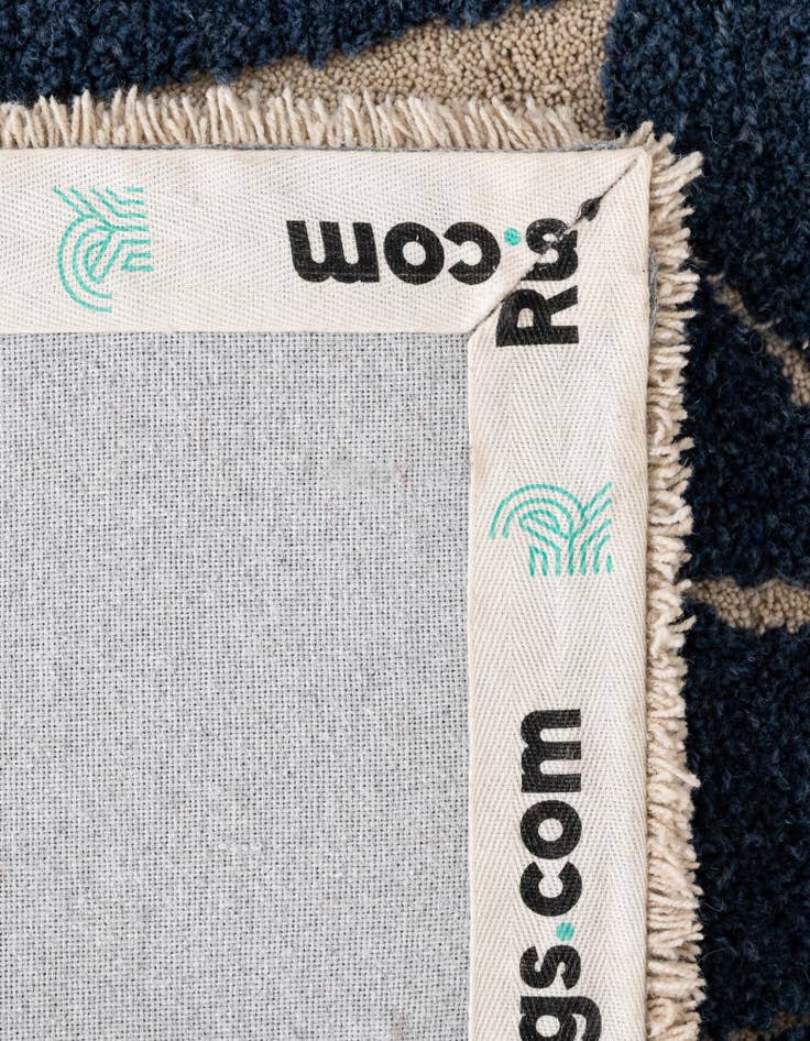 Detail image of 10' x 10' Handtufted Wool Square Rug