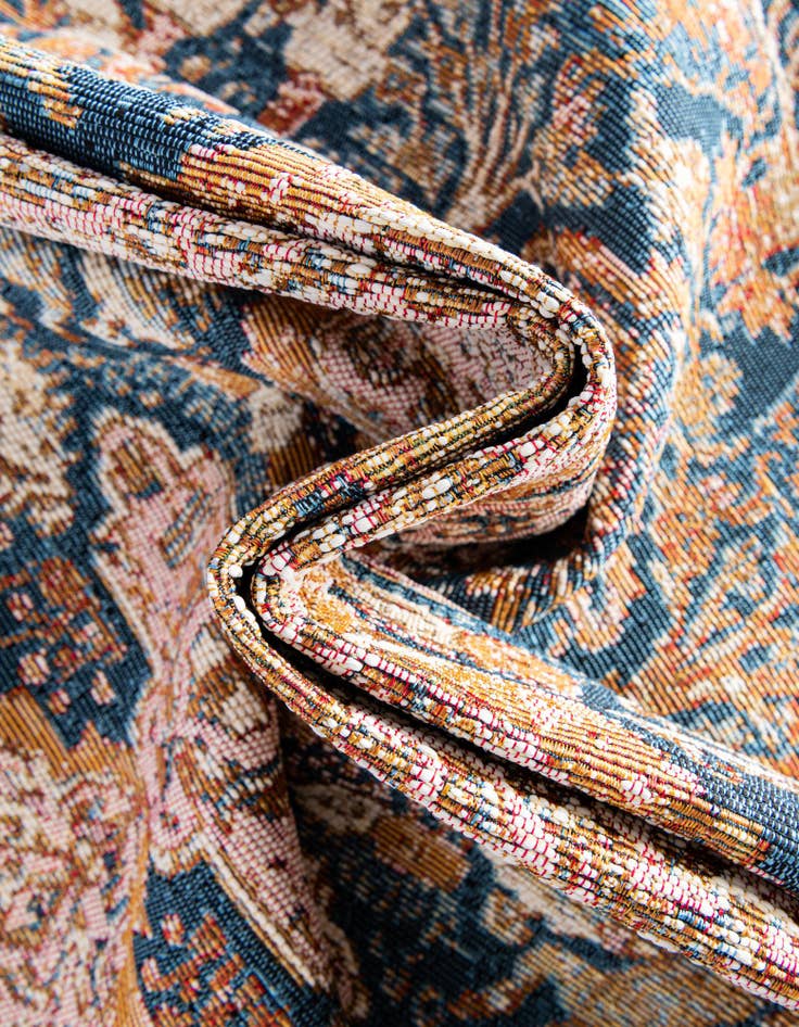 Detail image of 2' x 5'  Washable Traditional Indoor / Outdoor Runner Rug