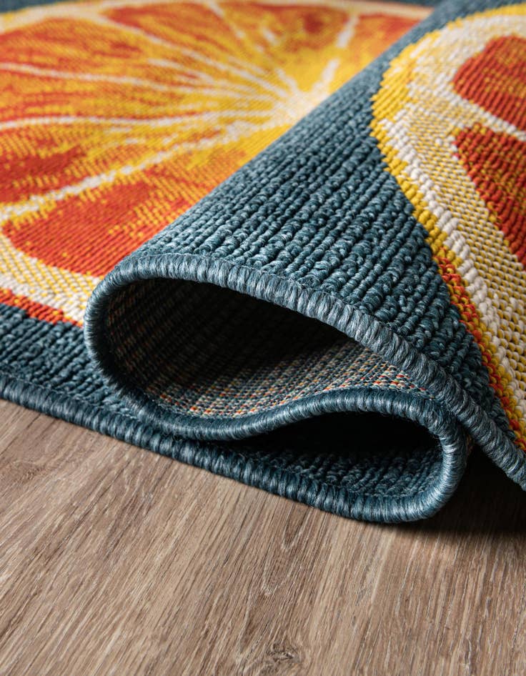 Detail image of 4' x 4' Easy-Clean Modern Indoor / Outdoor Round Rug