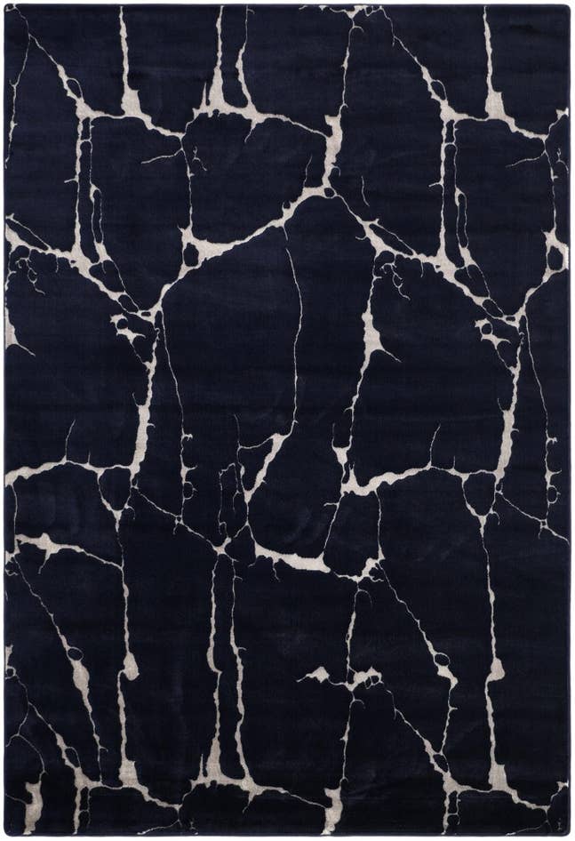 Detail image of 7' x 10' Vogue Geo Rug