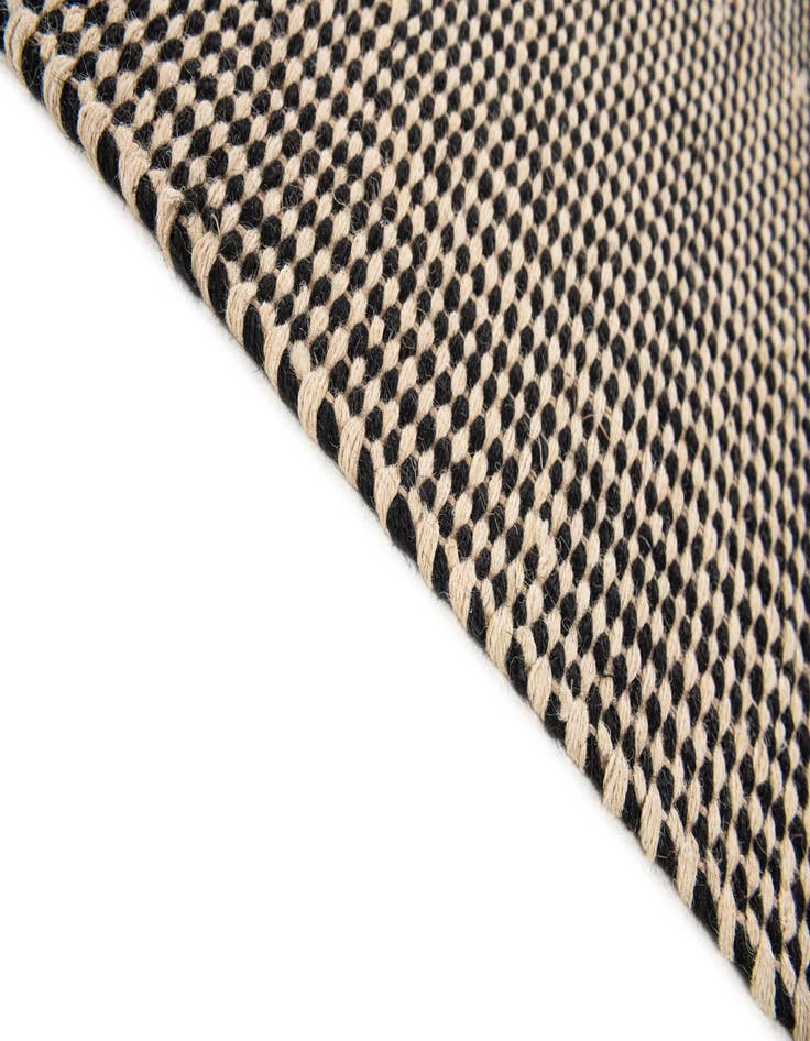 Detail image of 4' x 6' 4  Hand Braided Jute Rug