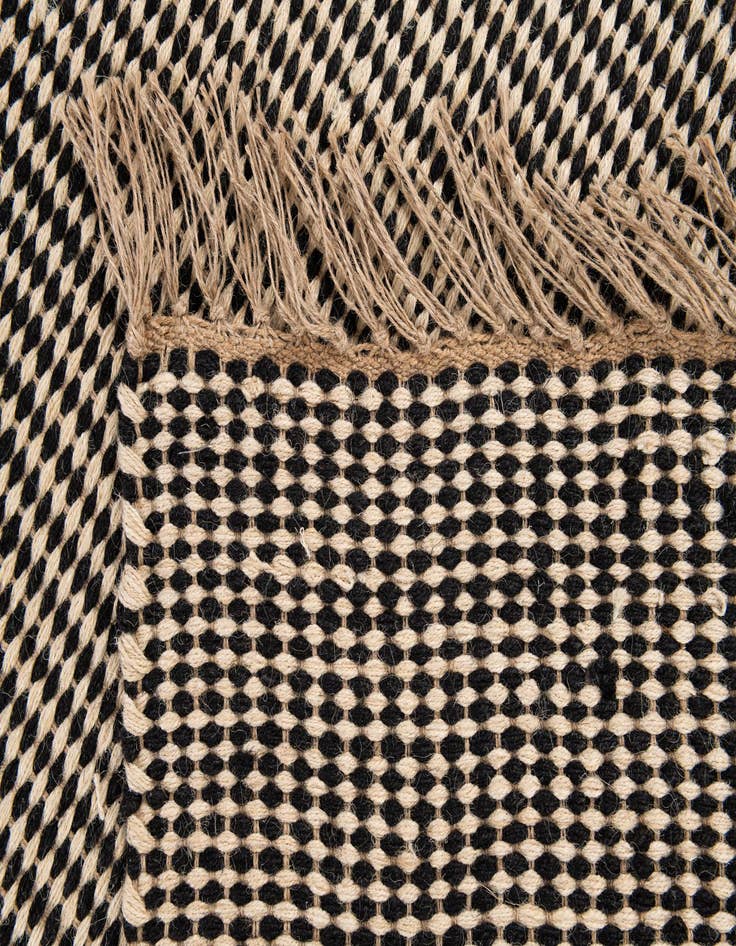 Detail image of 4' x 6' 4  Hand Braided Jute Rug
