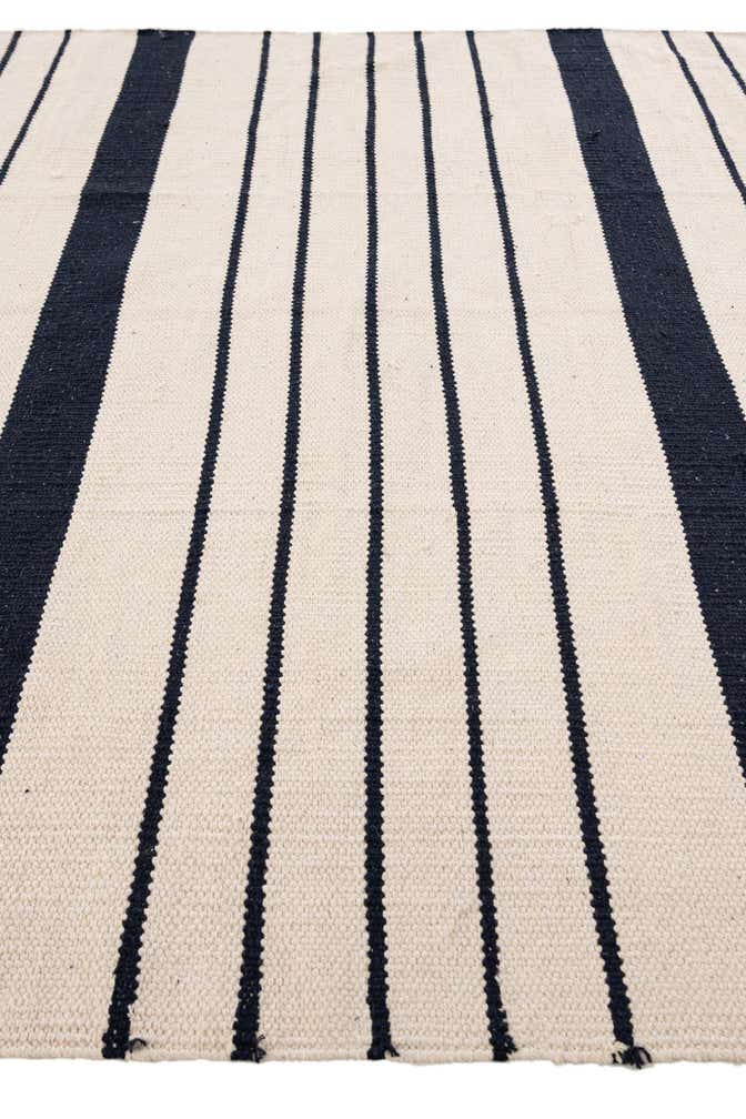 5' x 8' Hand Woven Chindi Cotton Rug