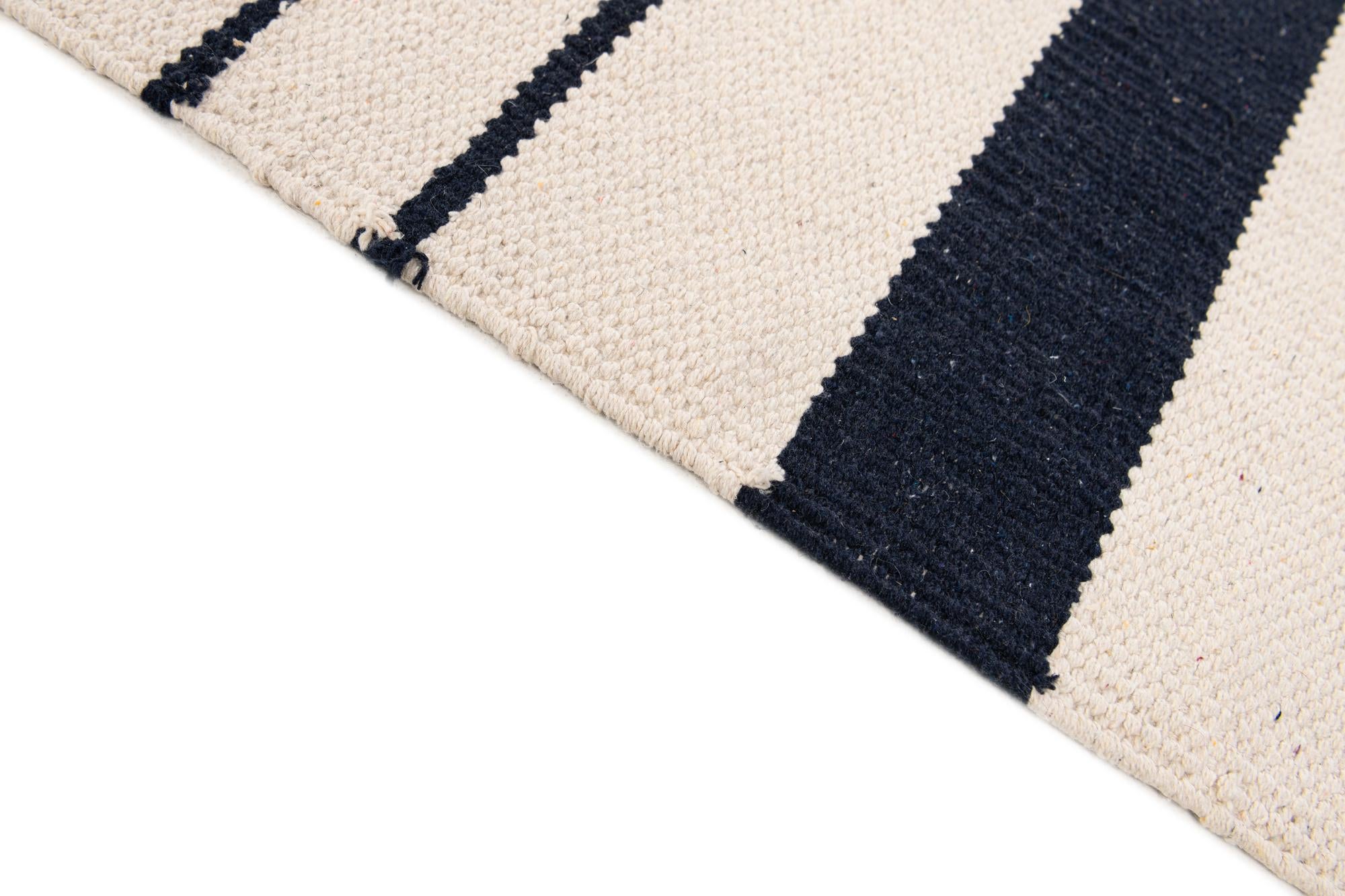 5' x 8' Hand Woven Chindi Cotton Rug