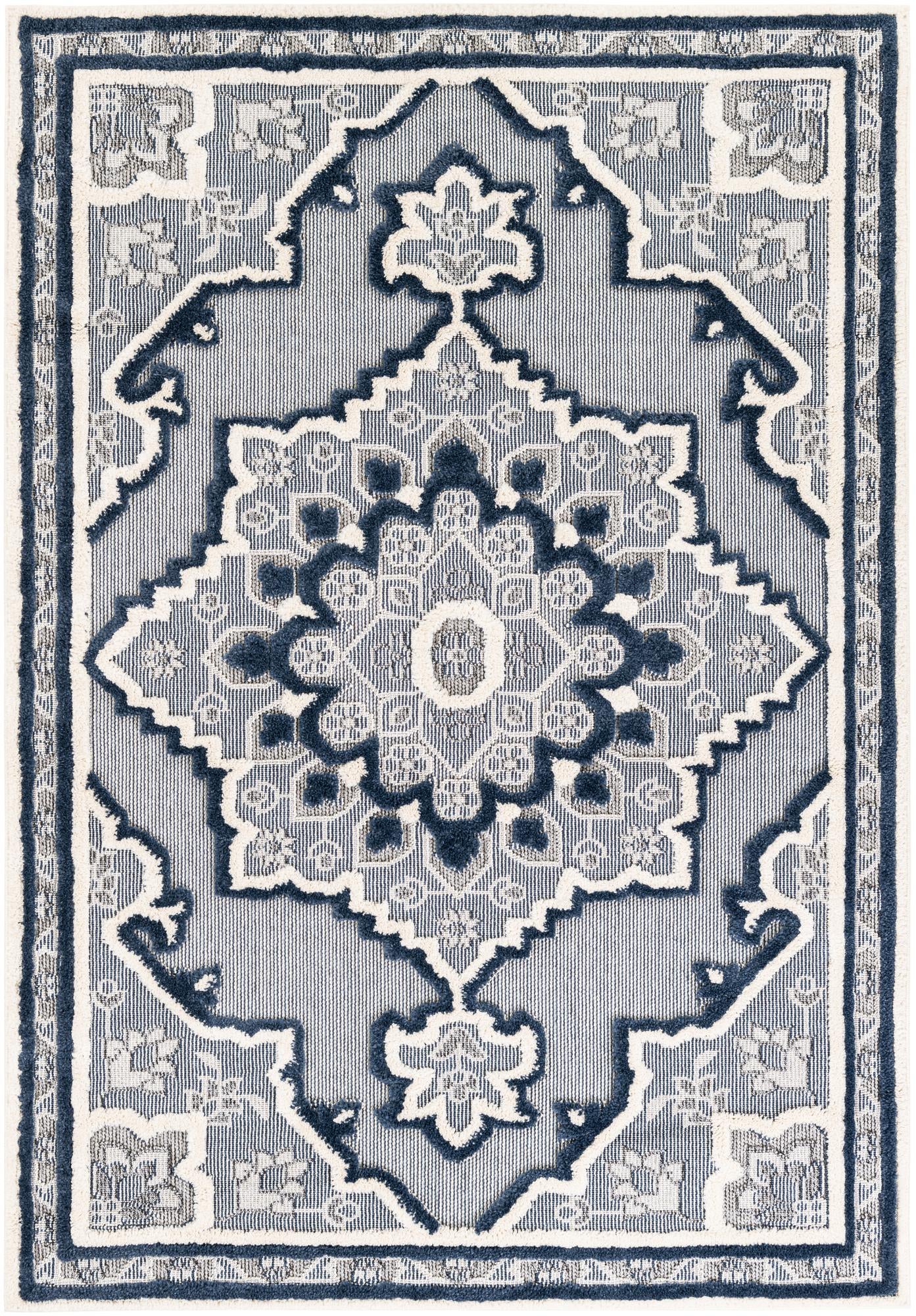 5' 2 x 7' 5 Easy-Clean Traditional Indoor / Outdoor Rug