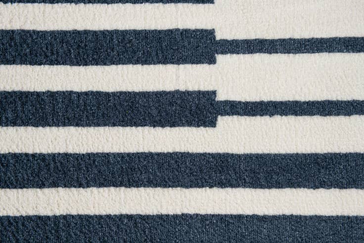 Detail image of 5' 3 x 7' 8 Tribeca Rug
