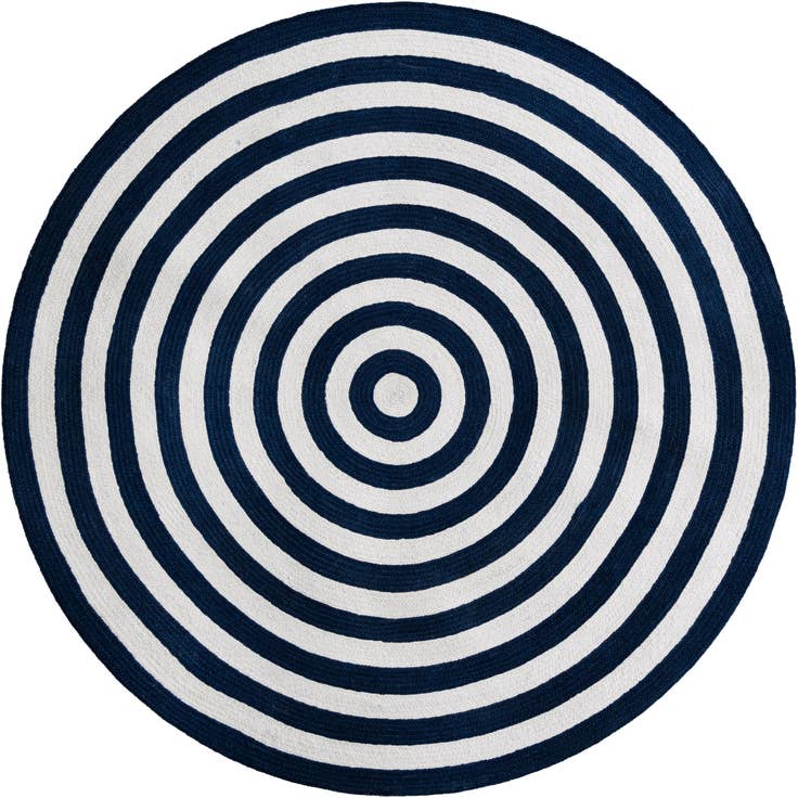 Detail image of 5' 3 x 5' 3 Easy-Clean Eco Verse Washable Indoor / Outdoor Round Rug