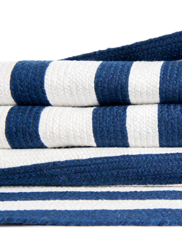 Detail image of 2' x 4' 1  Hand Woven Eco Verse   Washable Indoor / Outdoor Runner Rug