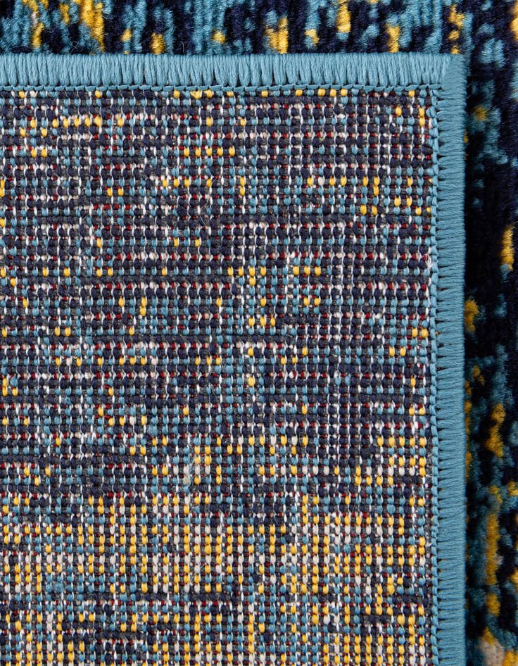 Detail image of 2' 7 x 10' Laguna Runner Rug