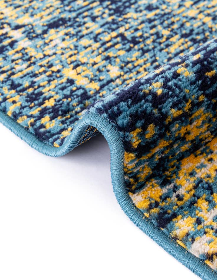 Detail image of 7' 10 x 7' 10 Laguna Square Rug