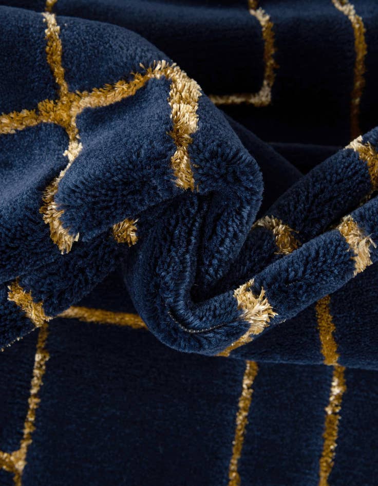 Detail image of 2' 7 x 12'  Marilyn Monroe&trade; Glam Deco Runner Rug