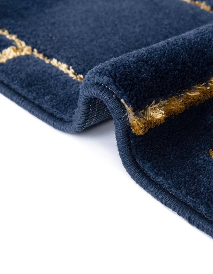 Detail image of 7' 10 x 7' 10  Marilyn Monroe&trade; Glam Deco Square Rug