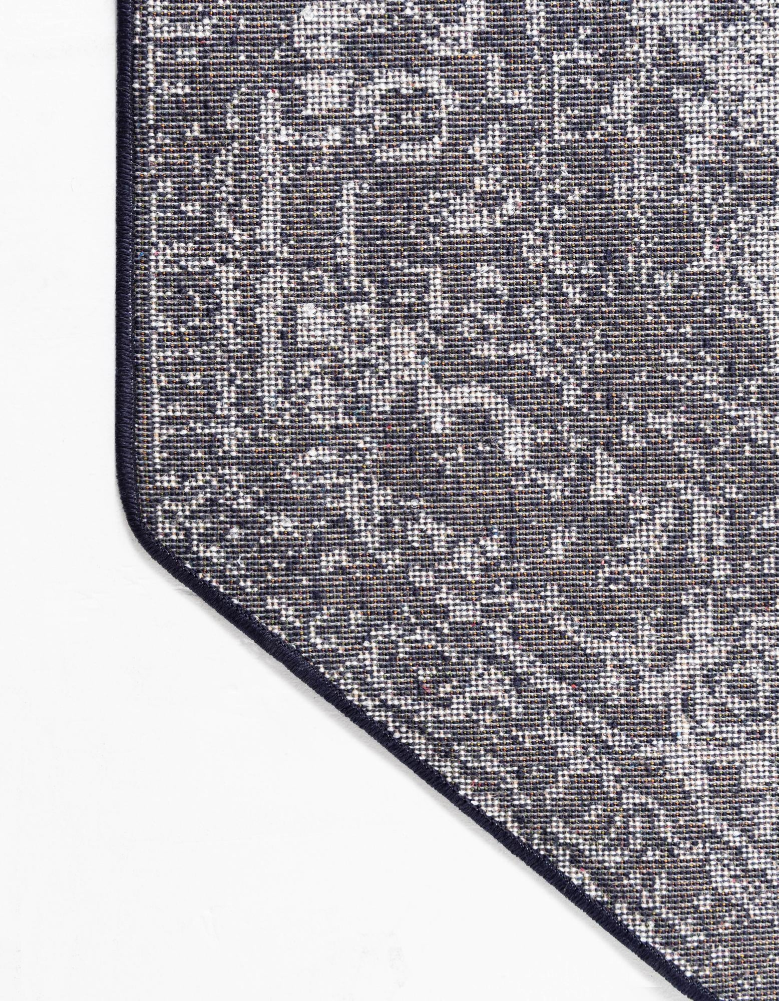 7' 10 x 7' 10 Arlington Octagon Rug